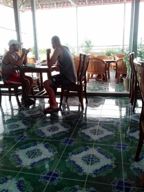 Golden Dream Hotel Mandalay Buitenkant foto