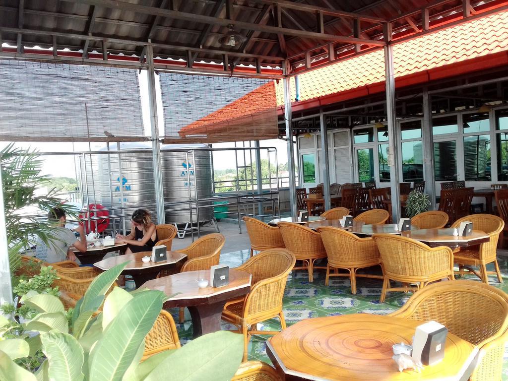 Golden Dream Hotel Mandalay Buitenkant foto