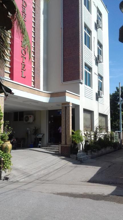 Golden Dream Hotel Mandalay Buitenkant foto