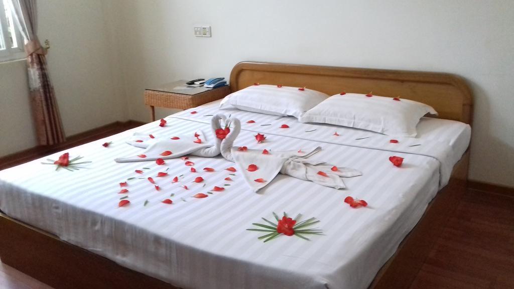 Golden Dream Hotel Mandalay Buitenkant foto