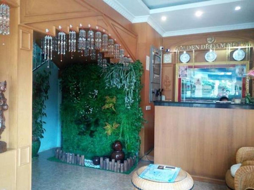 Golden Dream Hotel Mandalay Buitenkant foto