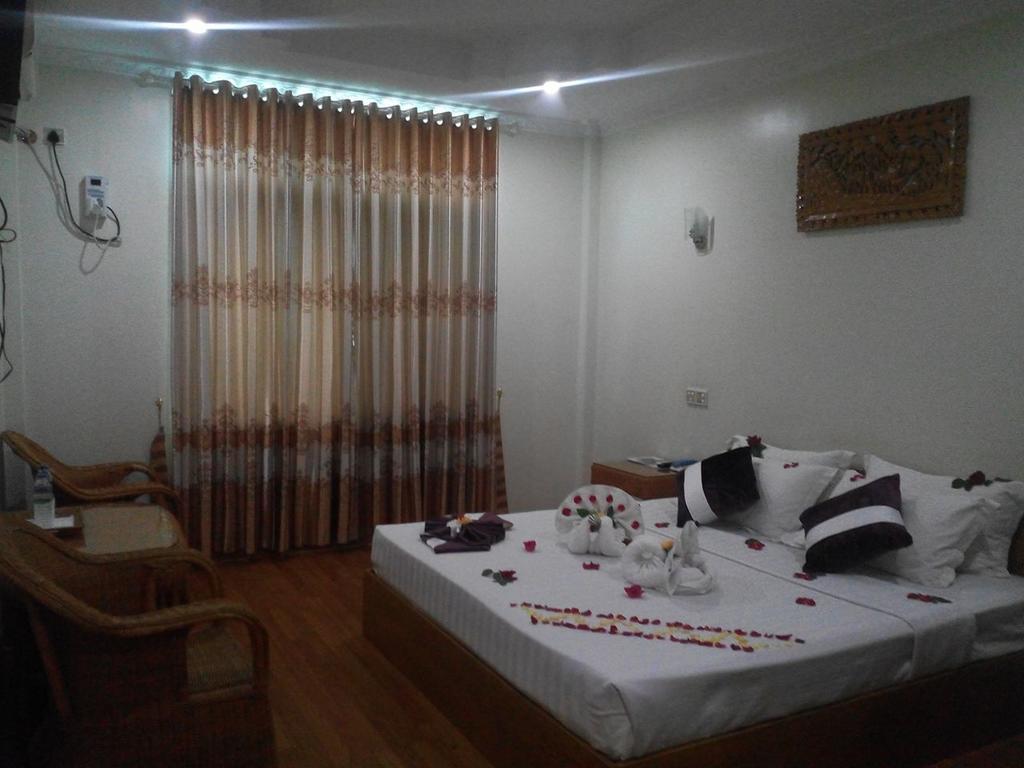 Golden Dream Hotel Mandalay Buitenkant foto