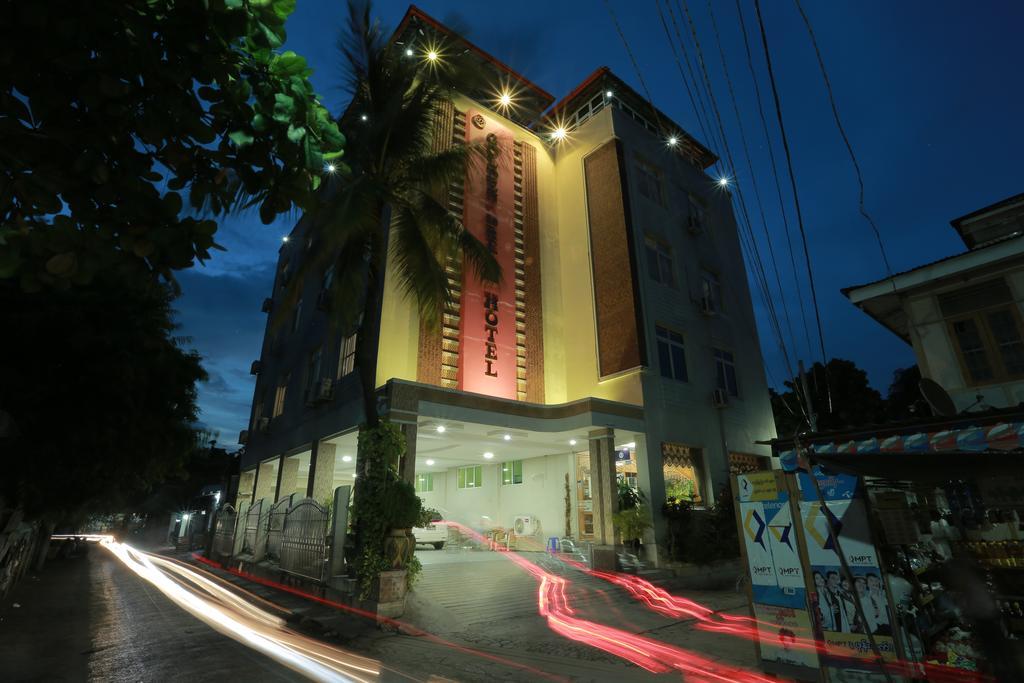 Golden Dream Hotel Mandalay Buitenkant foto