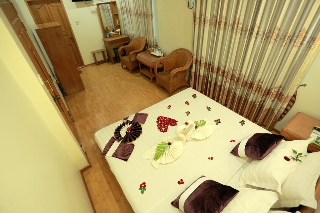 Golden Dream Hotel Mandalay Buitenkant foto